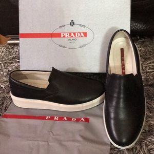 Prada women’s shoes black and white